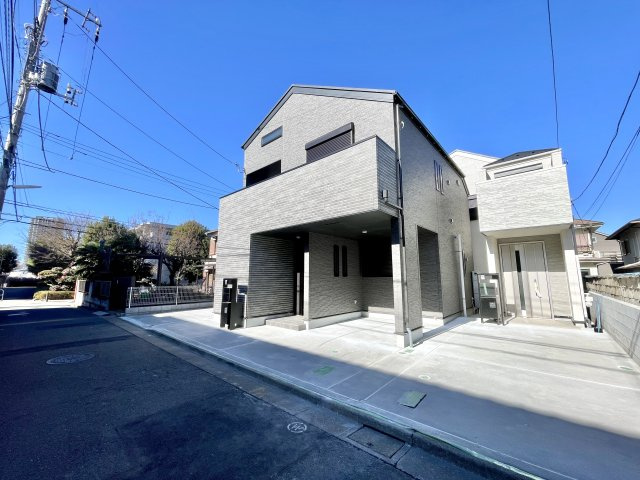 練馬区高野台3丁目　ロフト×省エネ住宅　全3棟の外観