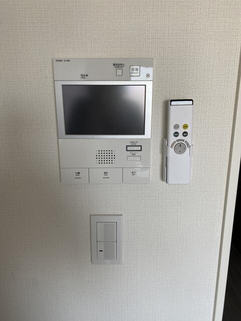 クレストコート中野の設備|スイッチ類です