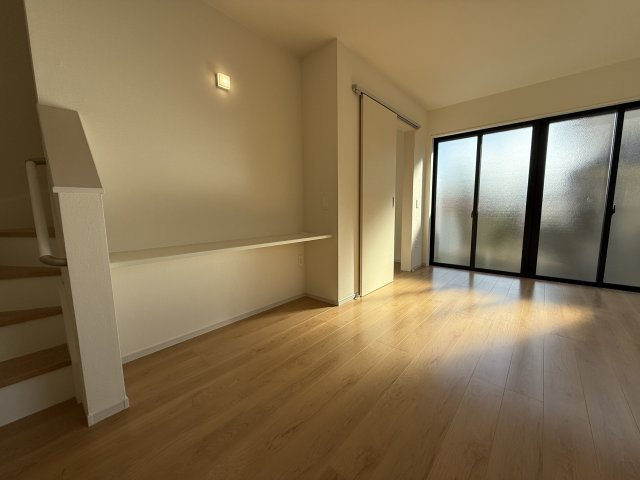 明石市朝霧山手町①号棟新築戸建の居間・リビング