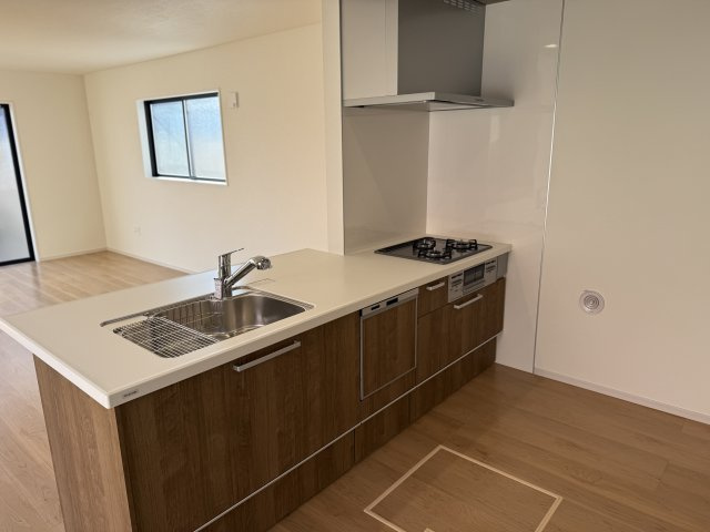 明石市朝霧山手町①号棟新築戸建のキッチン