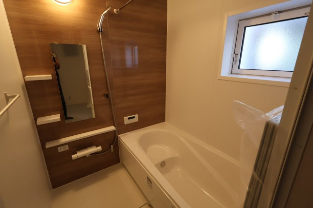 《仲介手数料無料》上尾市原市北１丁目1-24新築一戸建てブルーミングガーデンの浴室