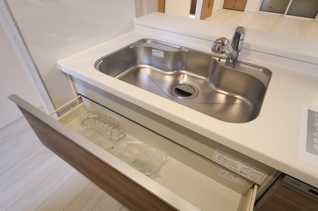 《仲介手数料無料》上尾市原市北１丁目1-24新築一戸建てブルーミングガーデンのキッチン