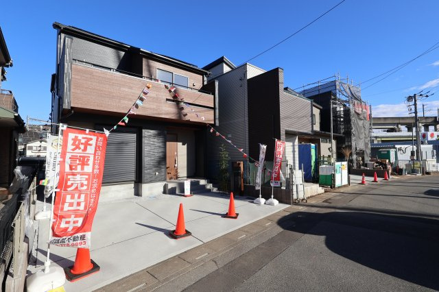 《仲介手数料無料》上尾市原市北１丁目1-24新築一戸建てブルーミングガーデンの外観