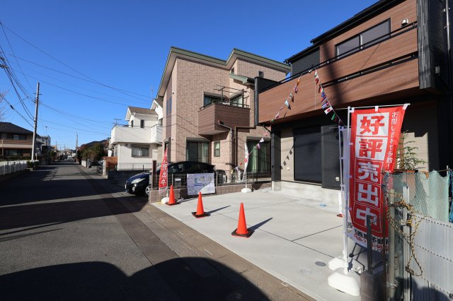 《仲介手数料無料》上尾市原市北１丁目1-24新築一戸建てブルーミングガーデンの外観