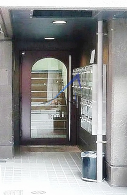 柳橋ビルのエントランス|エントランスです。