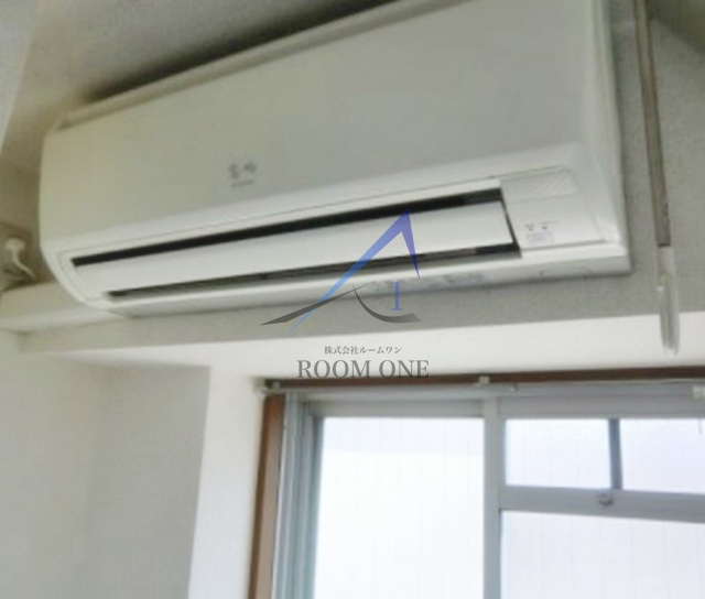 柳橋ビルの設備|エアコンです。