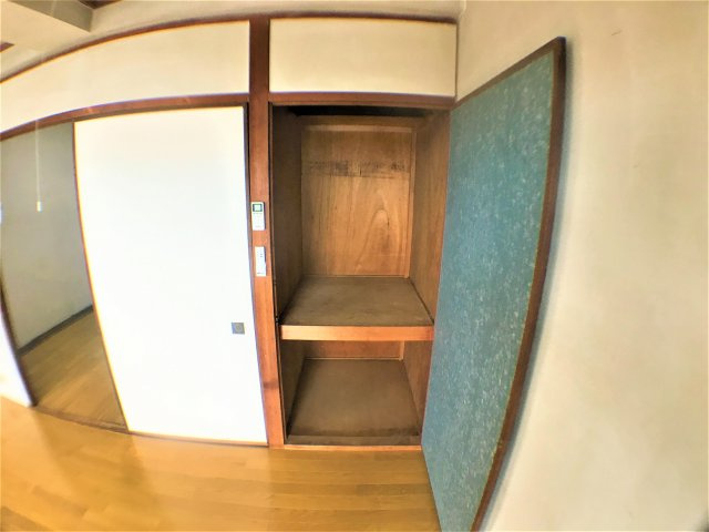 みよしやビルの収納