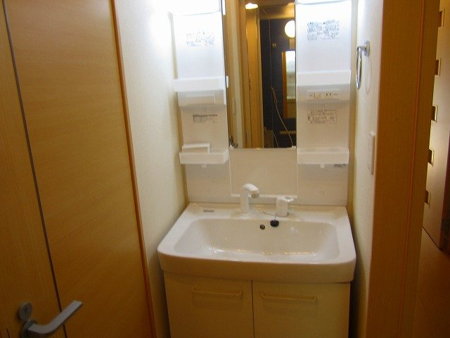 グラン　エストの洗面所