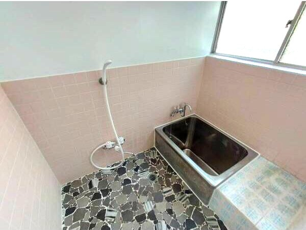 蟹江町本町のお家の浴室