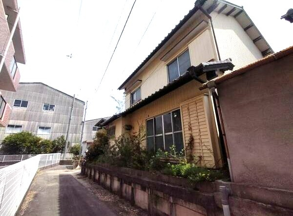 蟹江町本町のお家の外観