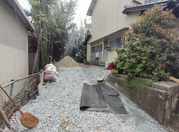 蟹江町本町のお家の庭