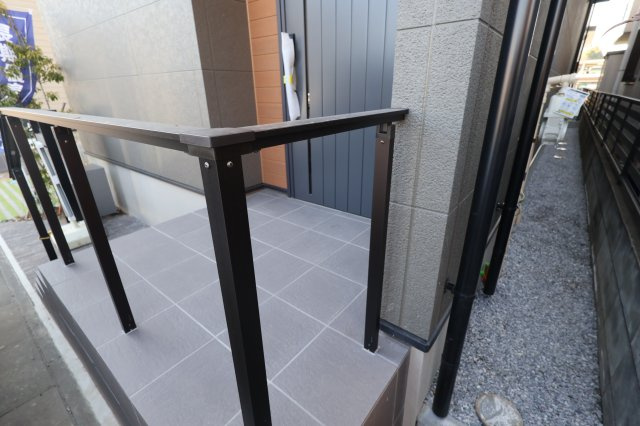 《仲介手数料無料》上尾市原新町13-5新築一戸建てコンフォートヒルズ