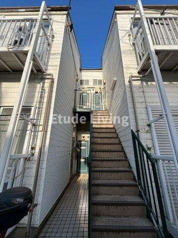 コーポサンフラワーのエントランス