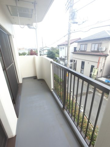 【バルコニー】 | ※別部屋の写真となります。