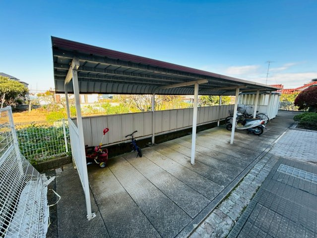 【その他共用部分】 | ※別部屋の写真となります。