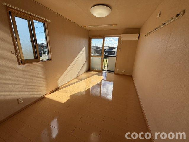 クレール皐月の居間・リビング