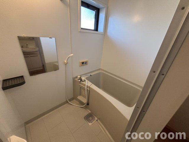クレール皐月の浴室