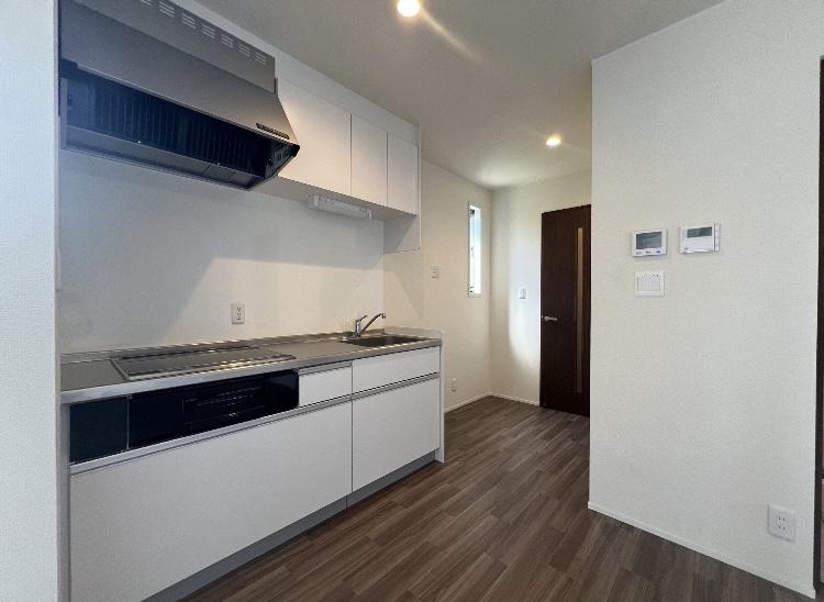 Ｃｈａｒｍｅ　Ｌａｃｉｎｅ（シャルム　ラシーネ）のキッチン