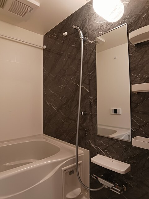 ピースフルＫの浴室