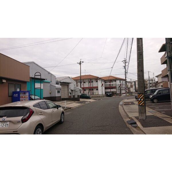 植田山倉庫の周辺