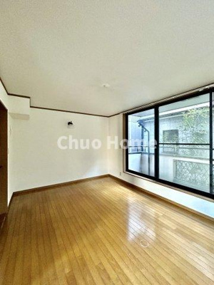 【居間・リビング】 | 江戸川区東小岩6丁目中古住宅 | リビングダイニング