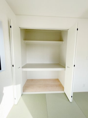 新築戸建・新築建売　大泉町寄木戸第17　西小・西中の前面道路含む現地写真