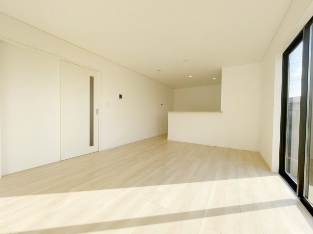 新築戸建・新築建売　大泉町寄木戸第17　西小・西中の地図