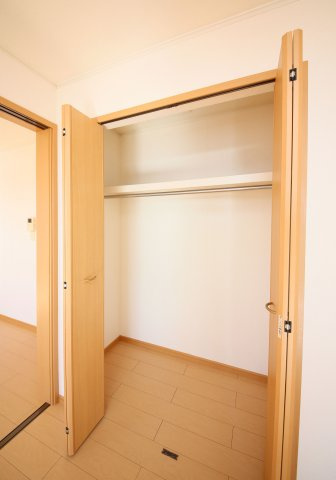 メゾン　ラダーの収納
