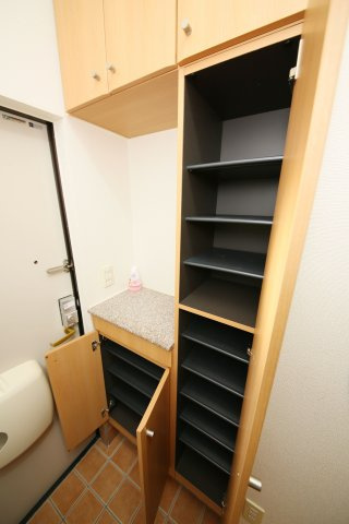 メゾン　ラダーの内装
