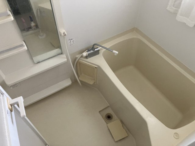 【浴室】 | 百次町字城下 戸建