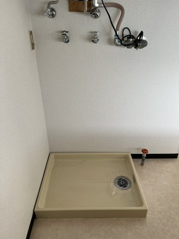 ピュア大町の設備|洗濯機置場