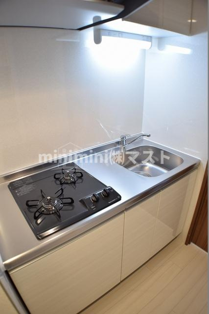 HRフロントリーガル難波WESTのキッチン