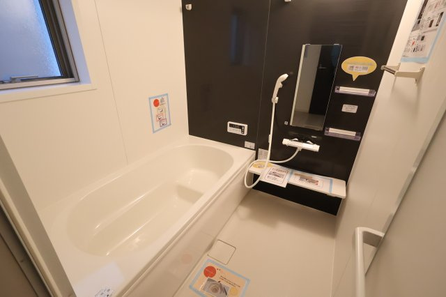 《仲介手数料無料》南区辻６丁目8-10新築一戸建てFiTの浴室