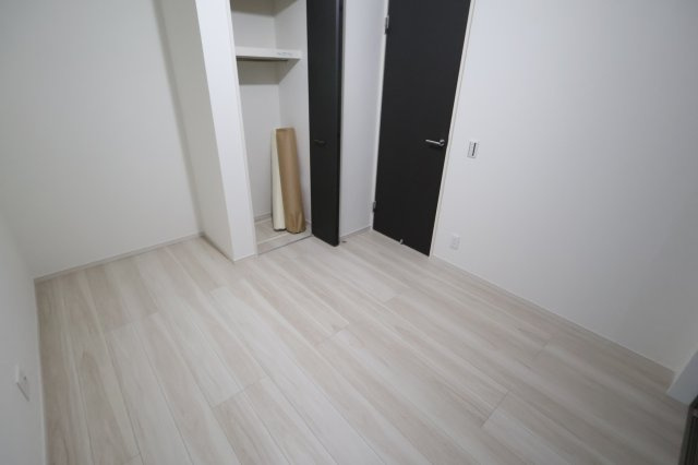 《仲介手数料無料》南区辻６丁目8-10新築一戸建てFiTの洋室