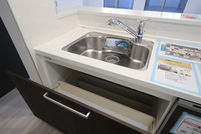 《仲介手数料無料》南区辻６丁目8-10新築一戸建てFiTのキッチン