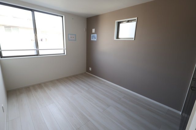 《仲介手数料無料》南区辻６丁目8-10新築一戸建てFiTの洋室