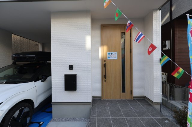 《仲介手数料無料》南区辻６丁目8-10新築一戸建てFiTの玄関