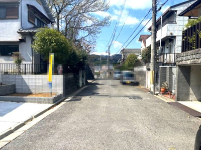 【前面道路含む現地写真】 | 生駒郡平群町初香台5丁目全1棟1号棟