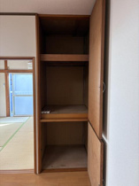 洋室６帖の収納