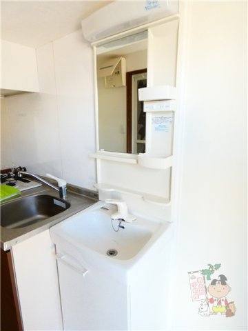 ウェーブレジデンス西川原の洗面所