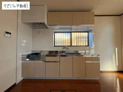【キッチン】 | 久喜市除堀　中古住宅   | 現地(2025年12月撮影)