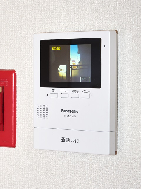 コーポ久兼のセキュリティ|カラーモニター付インターホン