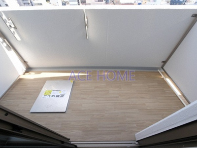 【バルコニー】 | セレニテ難波プリエ