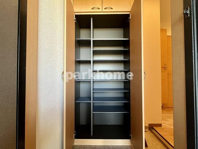 フォブールあすたの収納