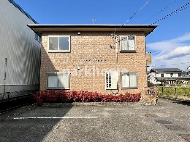 フォブールあすたの外観