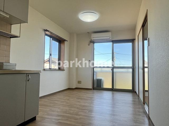 フォブールあすたの居間・リビング