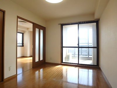 【居間・リビング】 | リバーコートB | 5Bの写真