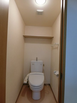 【トイレ】 | リバーコートC | イメージ4-Cの写真