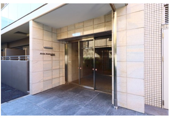 ＡＬＩＶＩＯ西落合のエントランス