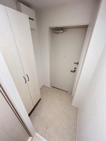 大阪市城東区中浜３丁目の賃貸マンションの玄関